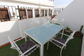 RentalSevilla terraza privada junto al Guadalquivir
